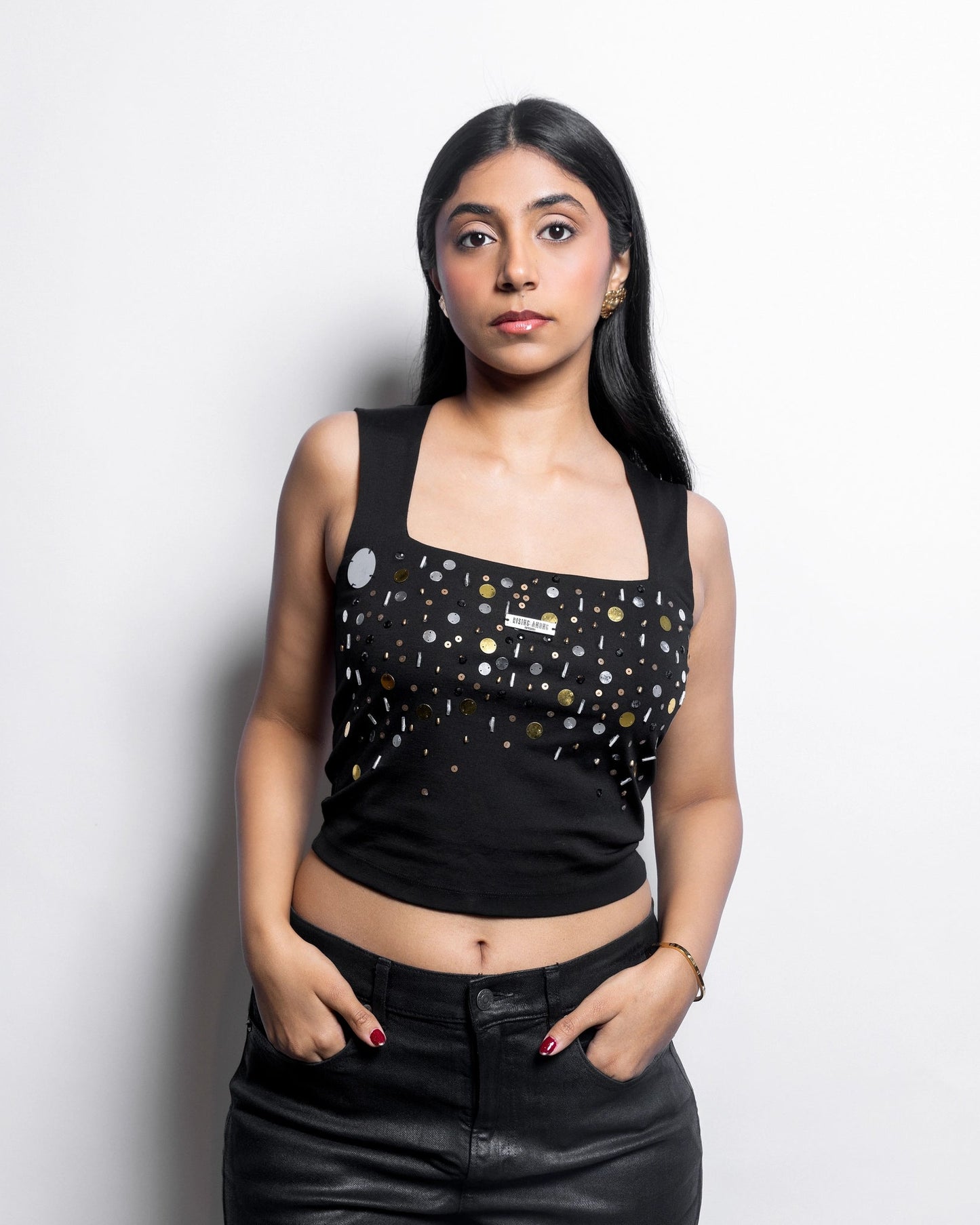 MAIN CHARACTER SEQUIN TANK