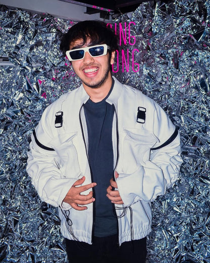 CONVERTIBLE UNISEX JACKET - WHITE